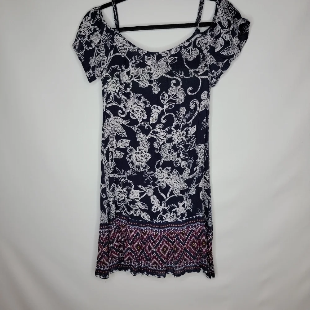Band Of Gypsies Bohemian Ruffled Top - Picture 8 of 11